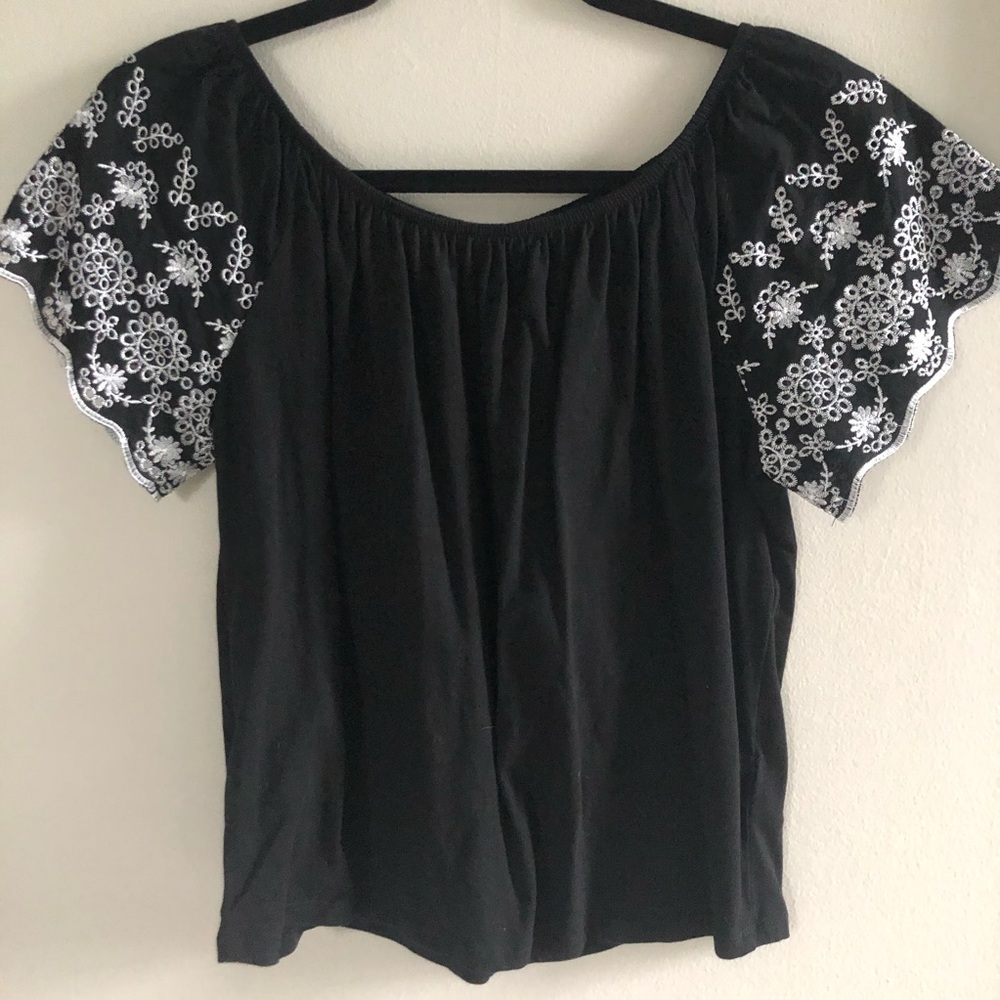 H&M off shoulder top XS
